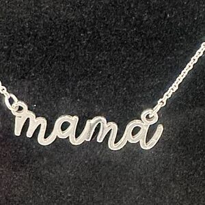 “Mama” Silver Tone Chain Necklace Motherhood Gift Minimalist Dainty Mom Simple